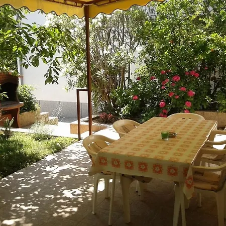 House In With Sea View, Terrace, Air Conditioning, Wi-fi Holiday home Crikvenica